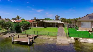 Image of Seabreeze on Ibis