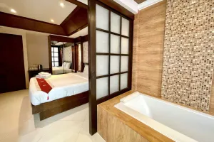 Image of Rayaburi Hotel, Patong