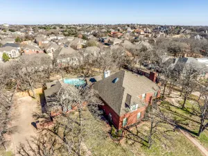 Image of 5 Bdrm, 4 Bath, Hot Tub, Huge Gameroom, Pergola, 14 FT Shuffleboard, Ping Pong