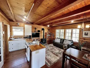 Image of Meyers Ranch Cabin - Hot Spring- Farm