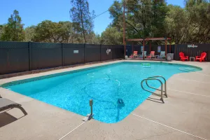 Image of Cute Pool House near Yosemite with a Hot Tub and Game room