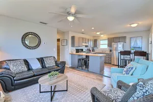 Image of 5015 High Five 2 Min Drive to Beach