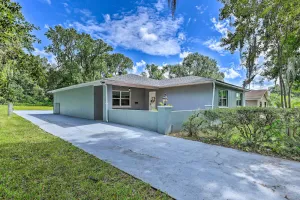 Image of Lovely Lakeland Home w\/ Game Room, Near Lake!