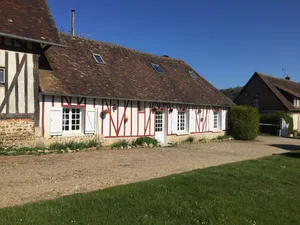 Image of Old Norman farmhouse in the Charentonne valley