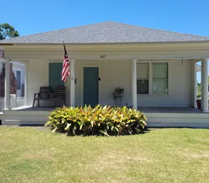 Image of Cottage with Private Pool