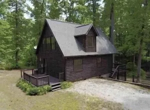 Image of Hooters Hollow- Getaway cabin at Pickwick Lake