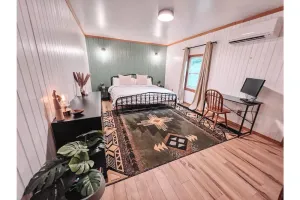 Image of [NEW!] Nada Tunnel - Valley Views + Pet Friendly!