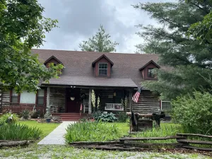 Image of Log Home in the woods. privacy, deer, “Little Paradise”you’ll love country