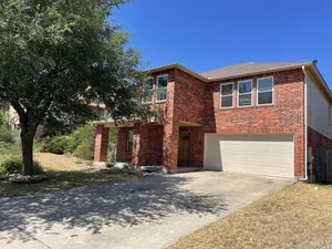 Image of Beautiful & Large SFR 6 Queen Beds+ Sleeper Sofa, Great Area Close to 130 & HEB