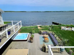 Image of Hamptons Waterfront Escape\/ Hot Tub & Resort Style