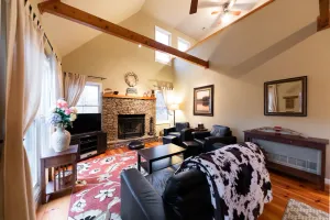 Image of BIG CANOE Peaceful Relaxing Mountain Home.