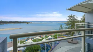 Image of The Entrance Waterfront Resort Unit 502