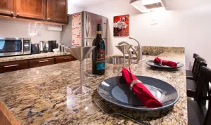 Image of Multnomah Gem - Beautiful, pampering, mins to downtown Portland