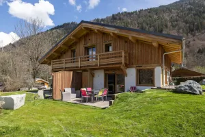 Image of Chalet Quartz