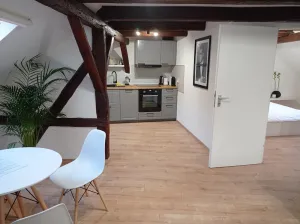 Image of Feel-good oasis in the old town, SmartTV + Netflix, large bathtub