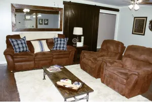 Image of Beautiful Rustic Murfreesboro Home just minutes from I24, MTSU and more
