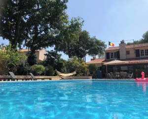 Image of Maison charmante avec piscine privée à Saint-Georges-de-PointindouxC