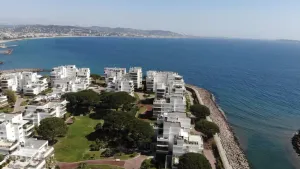 Image of Apartment in exceptional waterfront residence