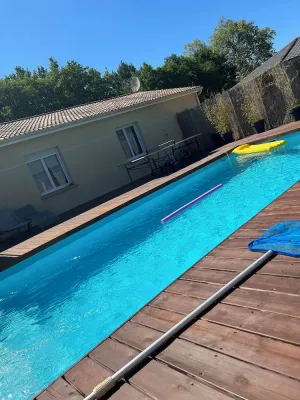 Image of Pleasant house between the Bassin d'Arcachon and Bordeaux not far from the airport