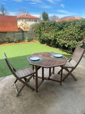 Image of Quiet house close to shops in a nature town on the Arcachon basin