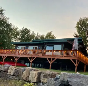 Image of Tavi Haz on Macomber Point