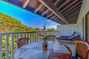 Image of Top floor-quiet, 3 min walk to beach, Espresso machine, pool\/ fitness, HBO