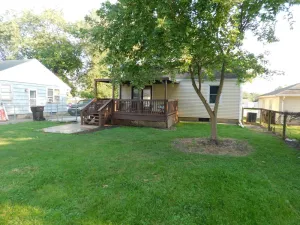 Image of Bow Wow\/Meow! Fenced Yard--5 min to Downtown Peoria