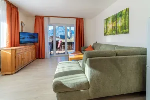 Image of Ferienwohnung Unternberg Balk., Kochni., 2 Schlaf- u.1 Wohn-\/schlafz., max 6 P