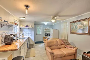 Image of 'The Driftwood Cottage' w\/ Patio & Free WiFi!