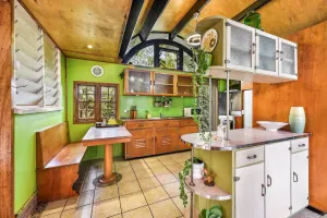 Image of Cottonwood Cottage - Couples 'pet friendly' retro escape