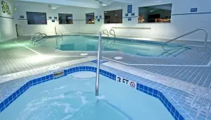 Image of ALL TIME BEST HOLIDAY SPOT! COMFY UNIT! Parking and Pool