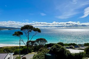 Image of BINALONG BAY COTTAGE 2 bedrooms, 2 bathrooms, amazing views of Binalong Bay