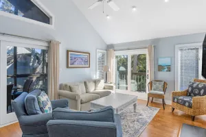 Image of 4568 Parkside: 2BR, Screened Porch & Deck, Lagoon Views, Beach Gear\/Bike Credit