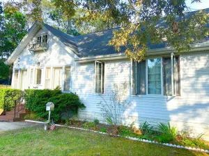 Image of In Heart of Somers Point | Sleeps 4 | Easy Parking
