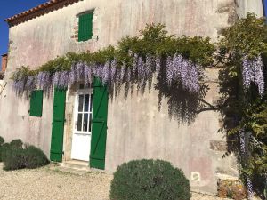 Image of Maison à 10 km de la mer et à la Campagne - 6 Couchages