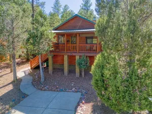 Image of Garita Cabin in Bison Ridge