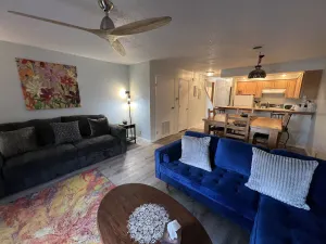 Image of Becky’s Retreat is a cozy condo in Fairfeild Bay