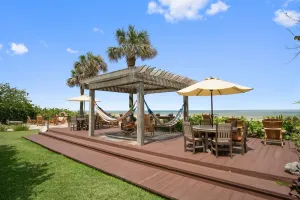 Image of Garden View - One Bedroom King at Beach Place Guesthouses