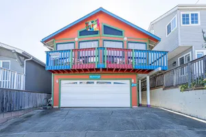 Image of Birds of a Feather Beach House! Amazing Family Beach House!
