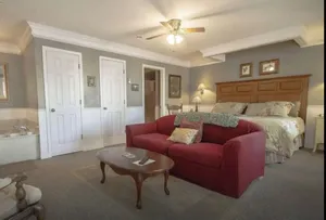 Image of Dickey House, Carriage Suite