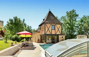 Image of La Perle Bleue