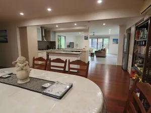 Image of Large House\/Central Location\/Kids Toys and Play equipment\/Fully Self Contained