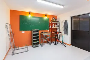 Image of Furnished studiowith tourism and bicycle workshop