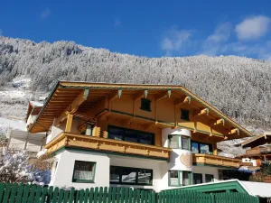 Image of Apartment 1 in Appartementhaus Zillertal near Ski Areas with Mountain View