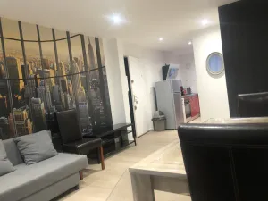 Image of F3 with 3 BEDS + Free Parking