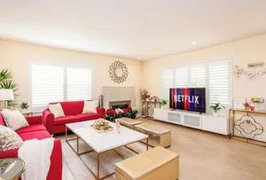 Image of Beautiful yard 7 rooms 4 bathrooms  Near Disneyland & Hollywood