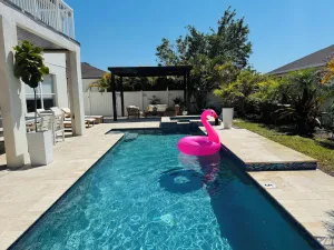 Image of Luxury Home W Heated Pool & Spa Near IMG & Siesta Key Beach