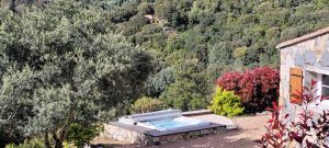 Image of Dry stone cottage with outdoor spa, quietness guaranteed