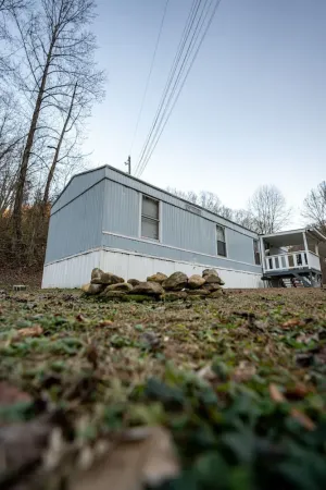 Image of Unit D: 10 Sec Ride to Trail, Sleeps 6!