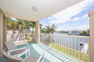 Image of Air Conditioned Pet Friendly Canal Home